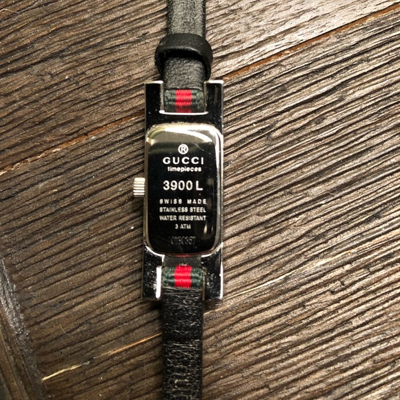 Vintage Gucci 3900L Nylon Strap Watch - Picture 4 of 6